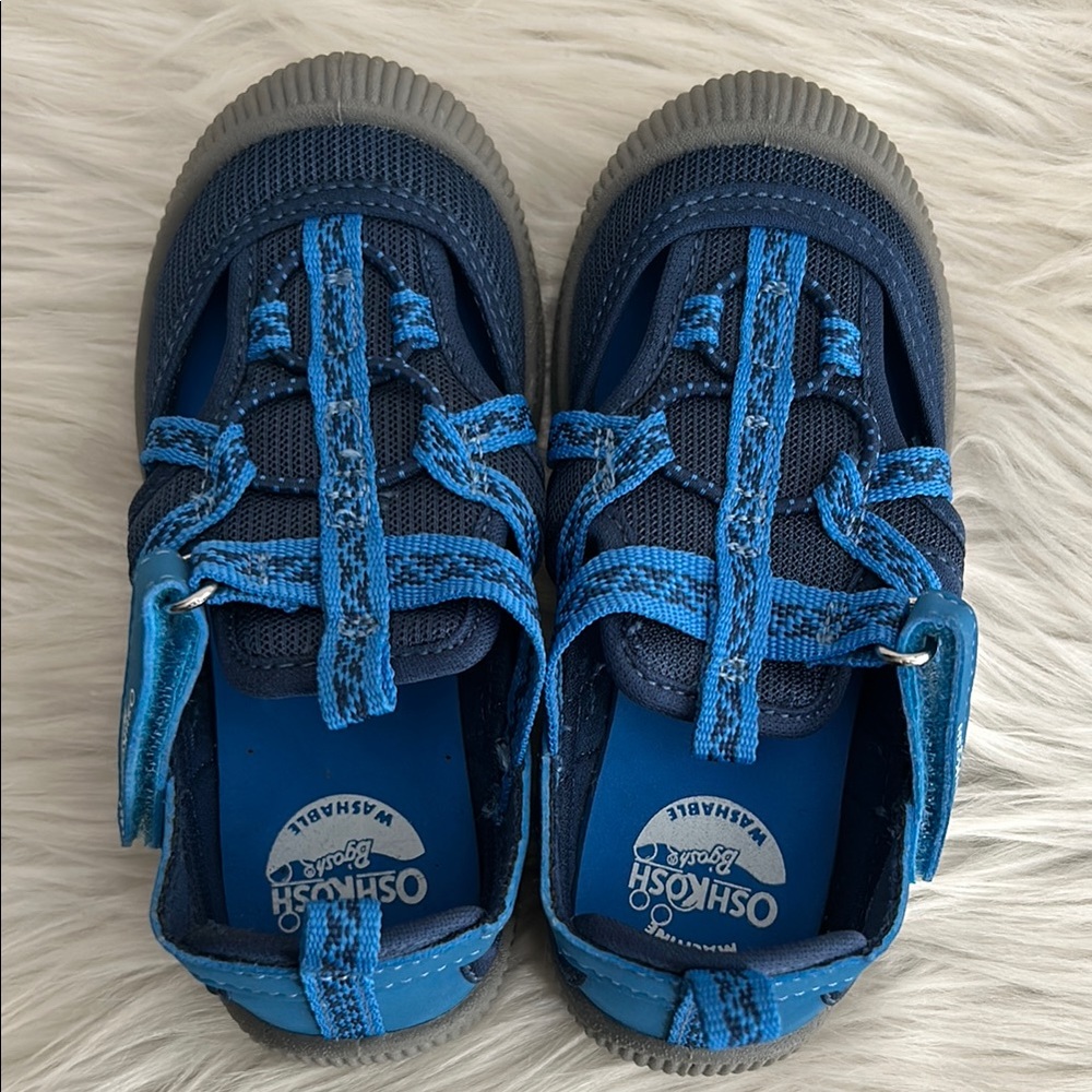 2 for $20 OshKosh B'Gosh Myla Boys Sneaker Sandal Bump toe Toddler Boys Size 10M - Picture 2 of 16